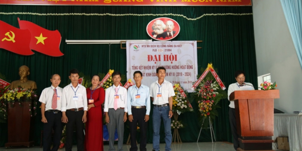 Le ra mat Ho dong quan tri nhiem ky 2019 2024.4